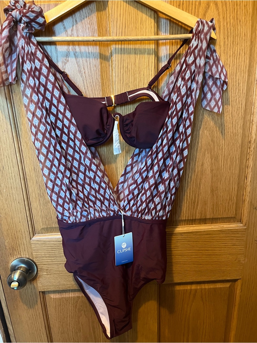 Cupshe Burgundy & Ivory Patterned One-Piece Swimsuit with Tie Straps